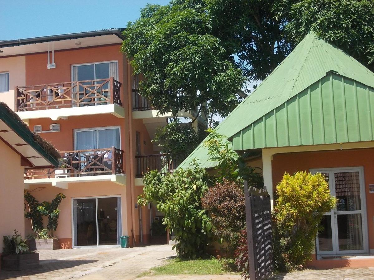 Hotel Restaurant Gites Kribi Kültér fotó