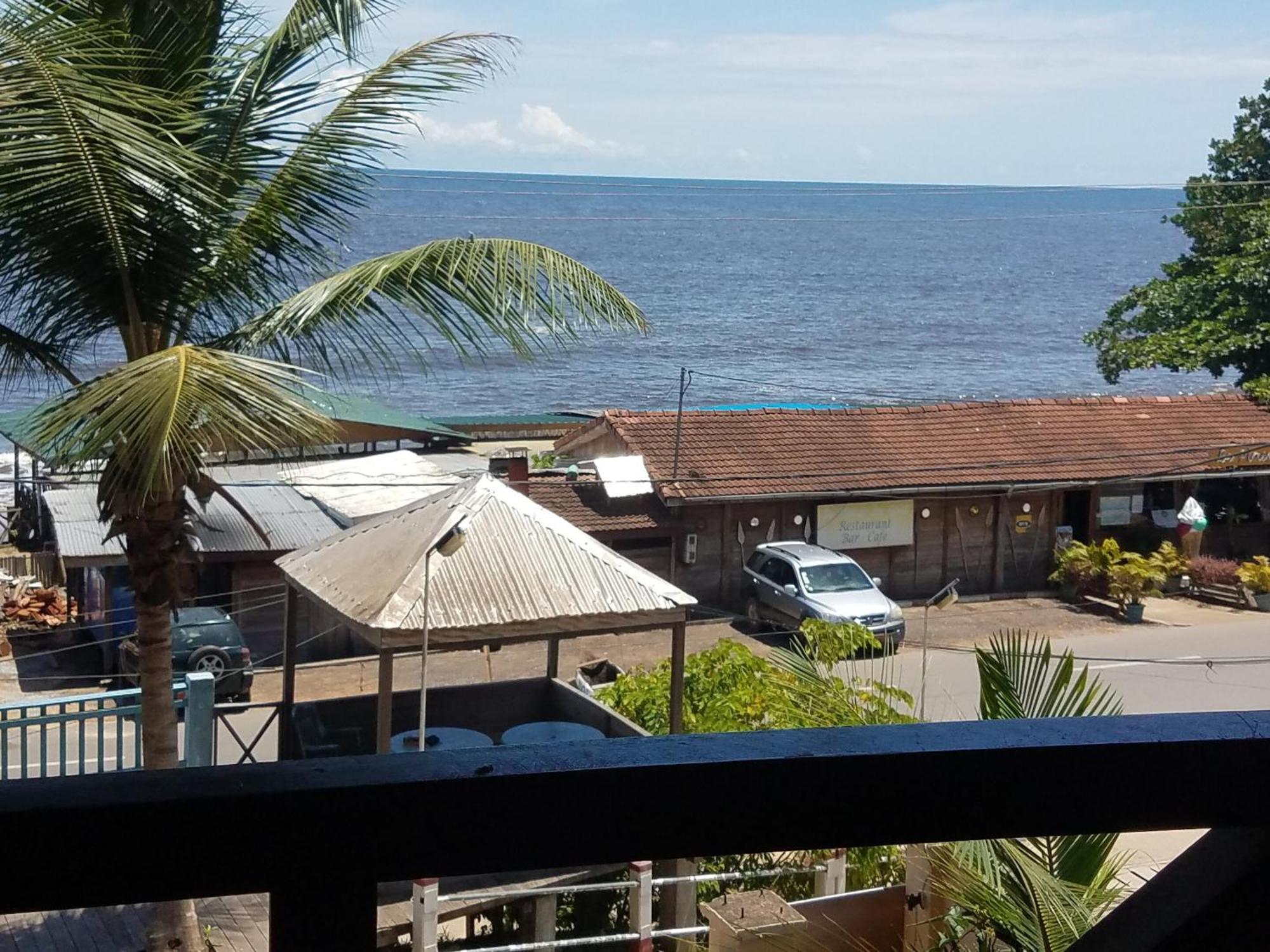 Hotel Restaurant Gites Kribi Kültér fotó