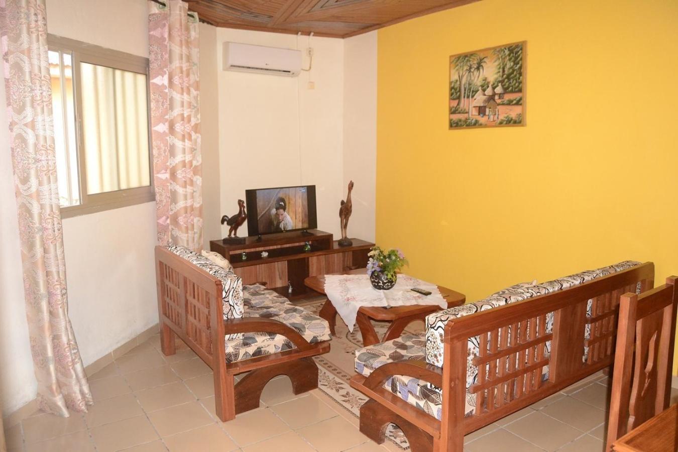 Hotel Restaurant Gites Kribi Kültér fotó