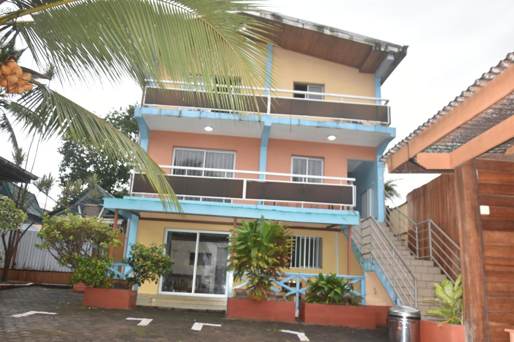 Hotel Restaurant Gites Kribi Kültér fotó