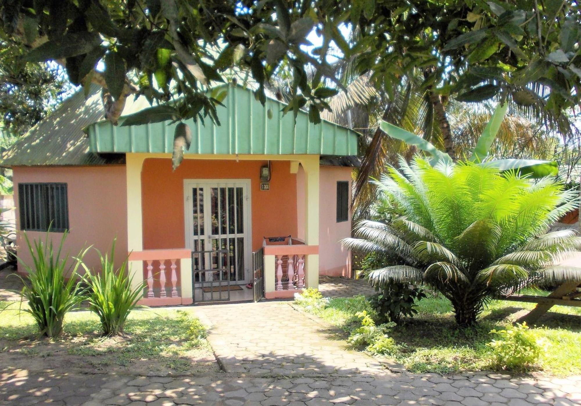 Hotel Restaurant Gites Kribi Szoba fotó